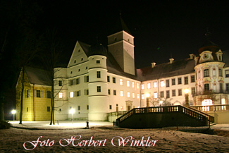 Schloss bei Nacht